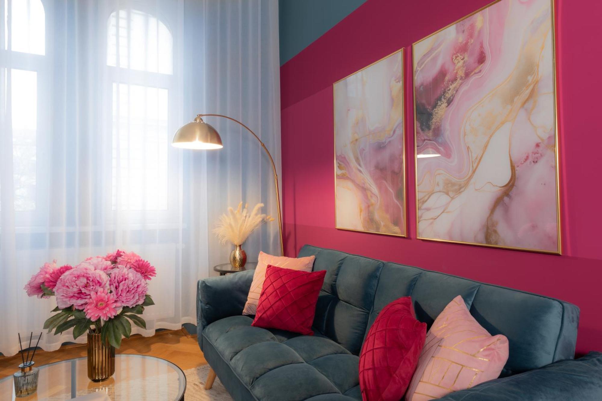 Deluxe Zum Wohlfuehlen Appartement *